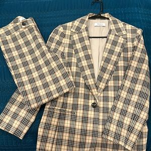 Bailey/44 Women’s Suit (Jacket + Pants)